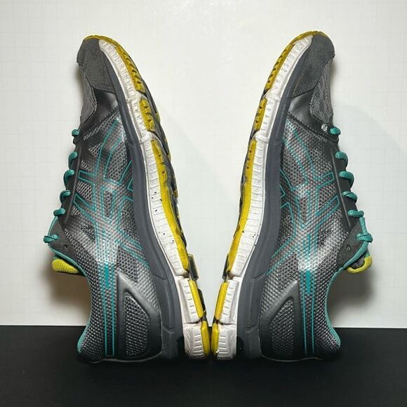 Womens ASICS Gel Neo 33 Grey Running Shoes / Size 7.5 - Picture 7 of 10